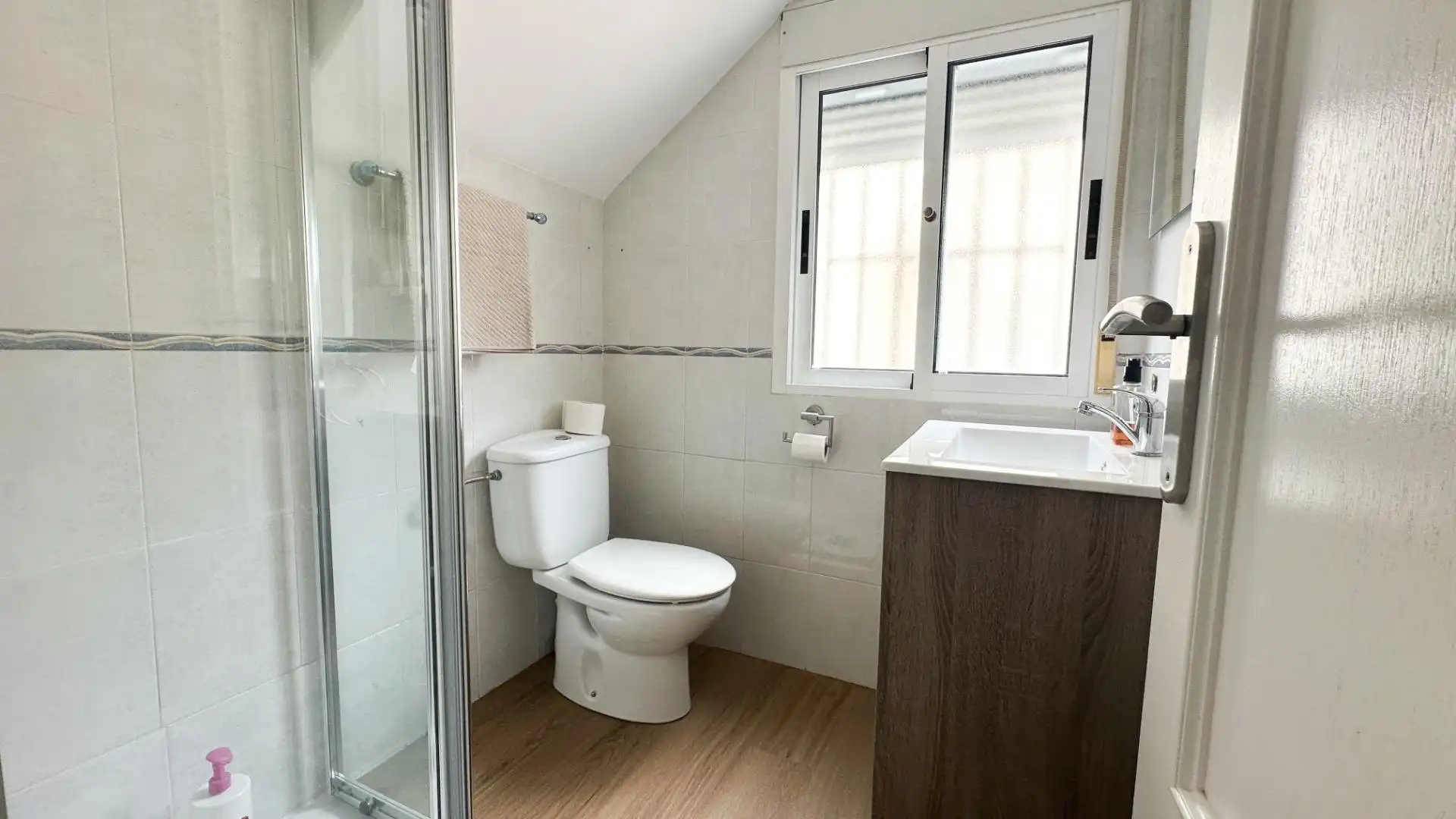 Badezimmer von Maisonette zum Verkauf in San Miguel de Salinas mit Schwimmbad, Möbliert und Gemeinschaftspool