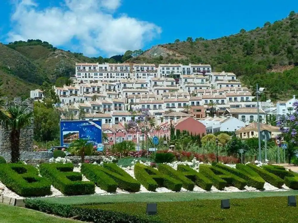 Exterior view of Houses for rent in Estepona  with Air Conditioner, Heating and Private garden