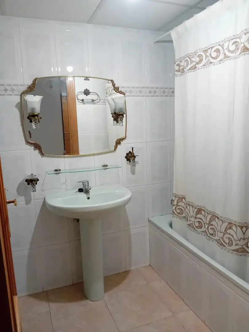 Bany de Pis de lloguer en Murcia