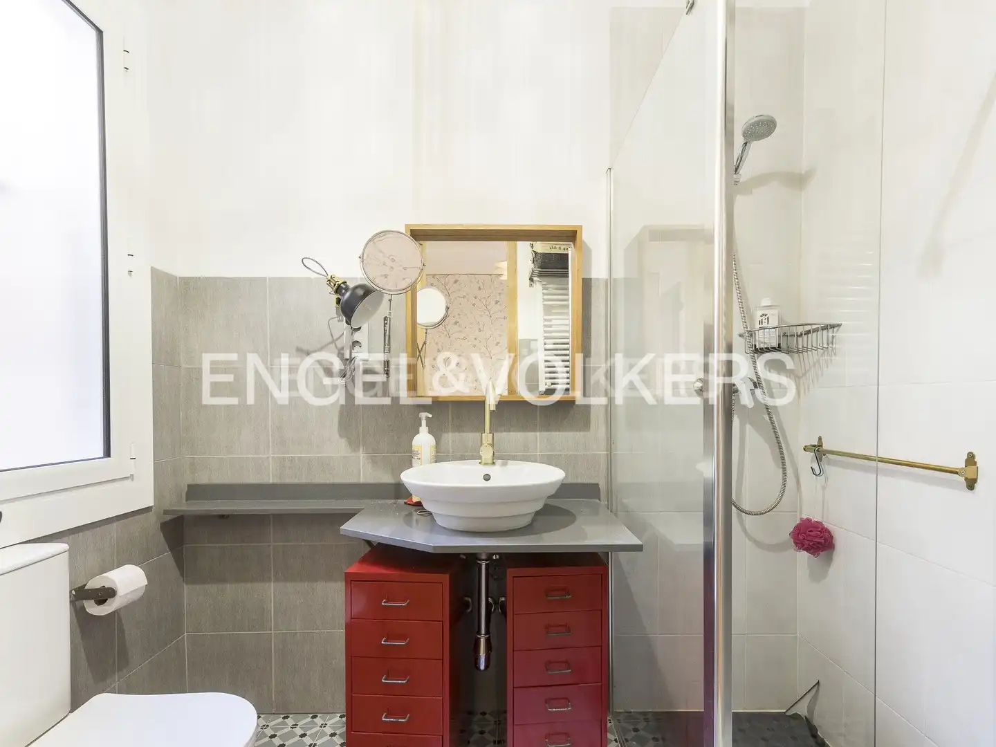 Bathroom of Flat for sale in Barcelona  with Air Conditioner, Heating and Furnished