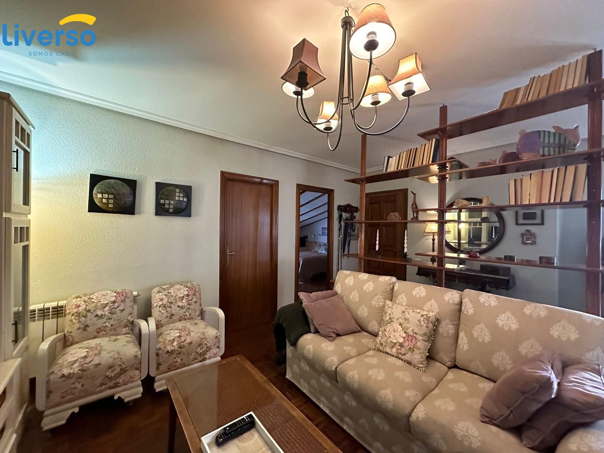 Living room of Flat for sale in Aranda de Duero  with Heating and Parquet flooring