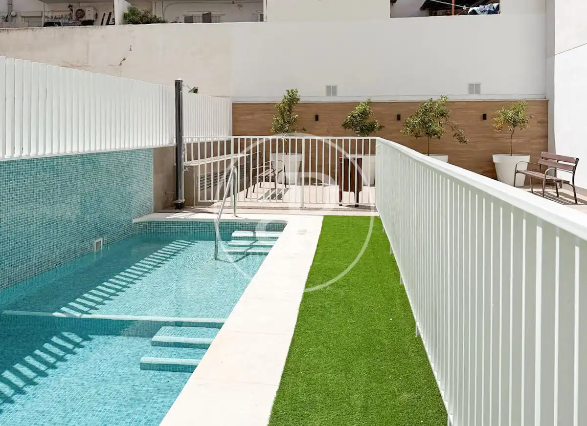 Piscina de Piso en venta en Valencia con Aire acondicionado, Calefacción y Terraza