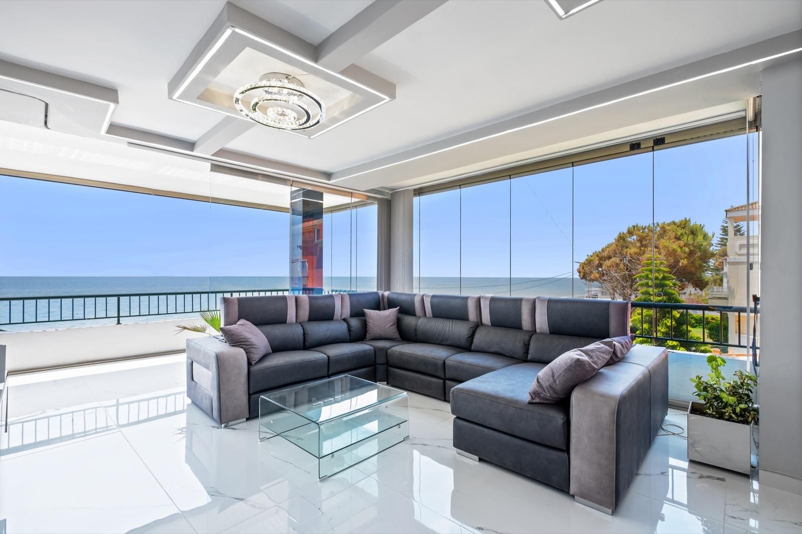 Living room of Flat for sale in Rincón de la Victoria  with Air Conditioner, Heating and Terrace