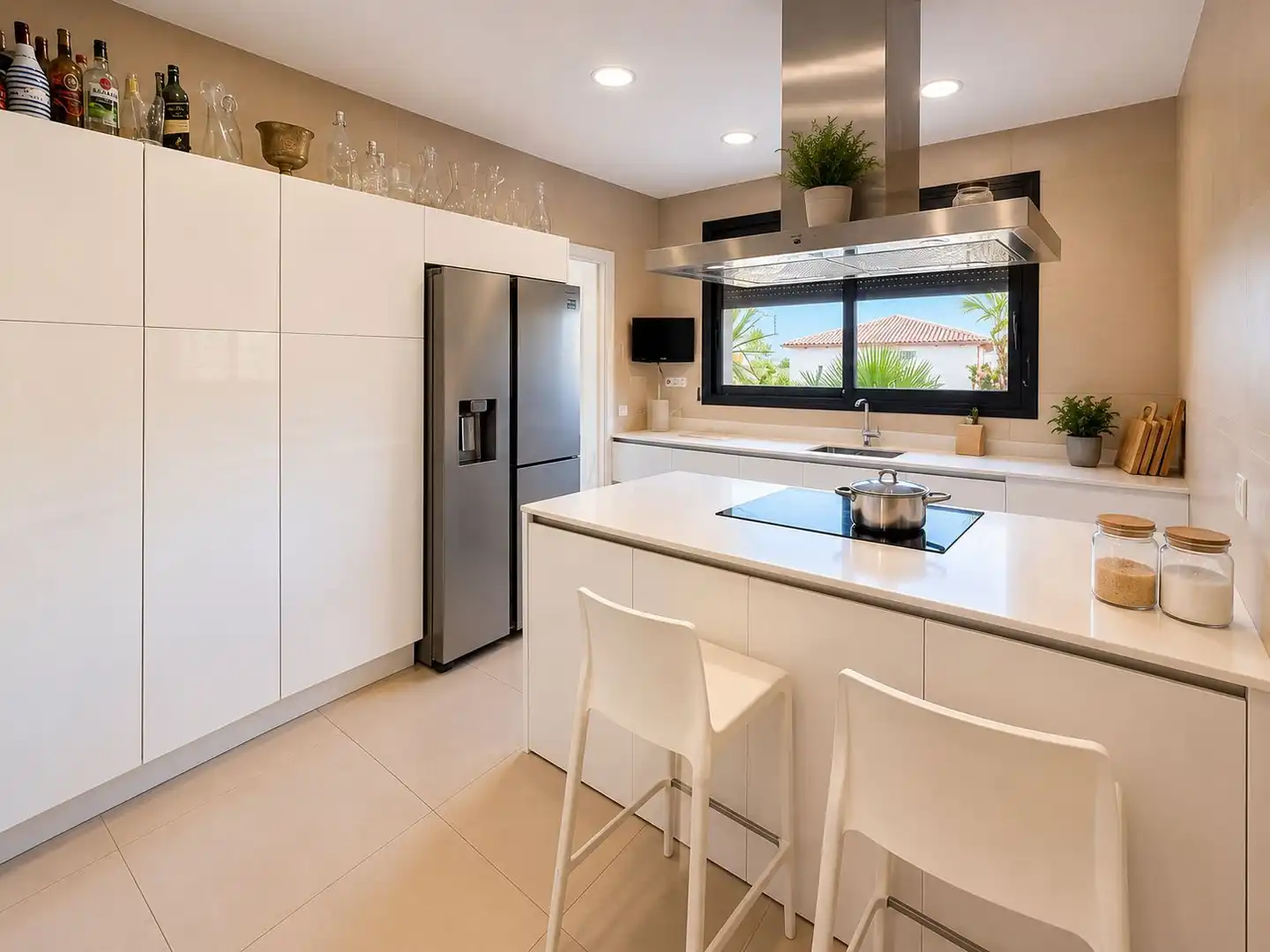 Cocina de Casa o chalet en venta en Sant Pere de Ribes con Aire acondicionado, Calefacción y Jardín privado