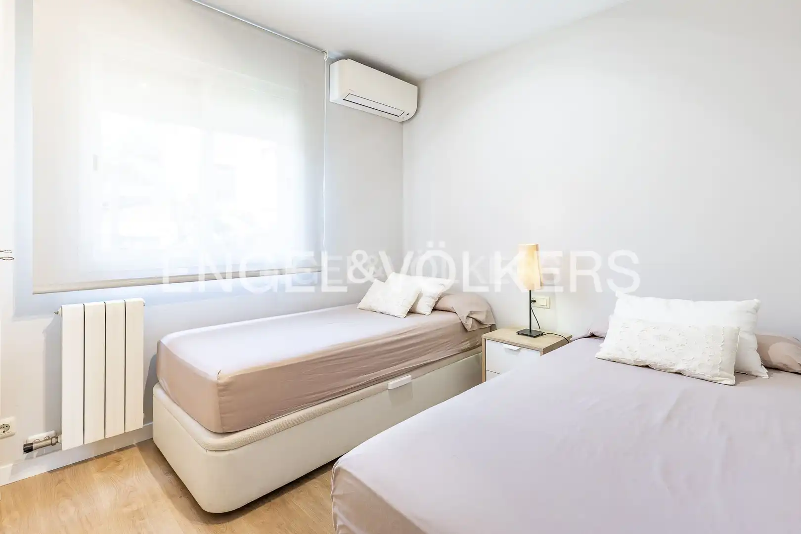 Habitación de Casa o chalet en venta en El Masnou con Aire acondicionado, Calefacción y Jardín privado