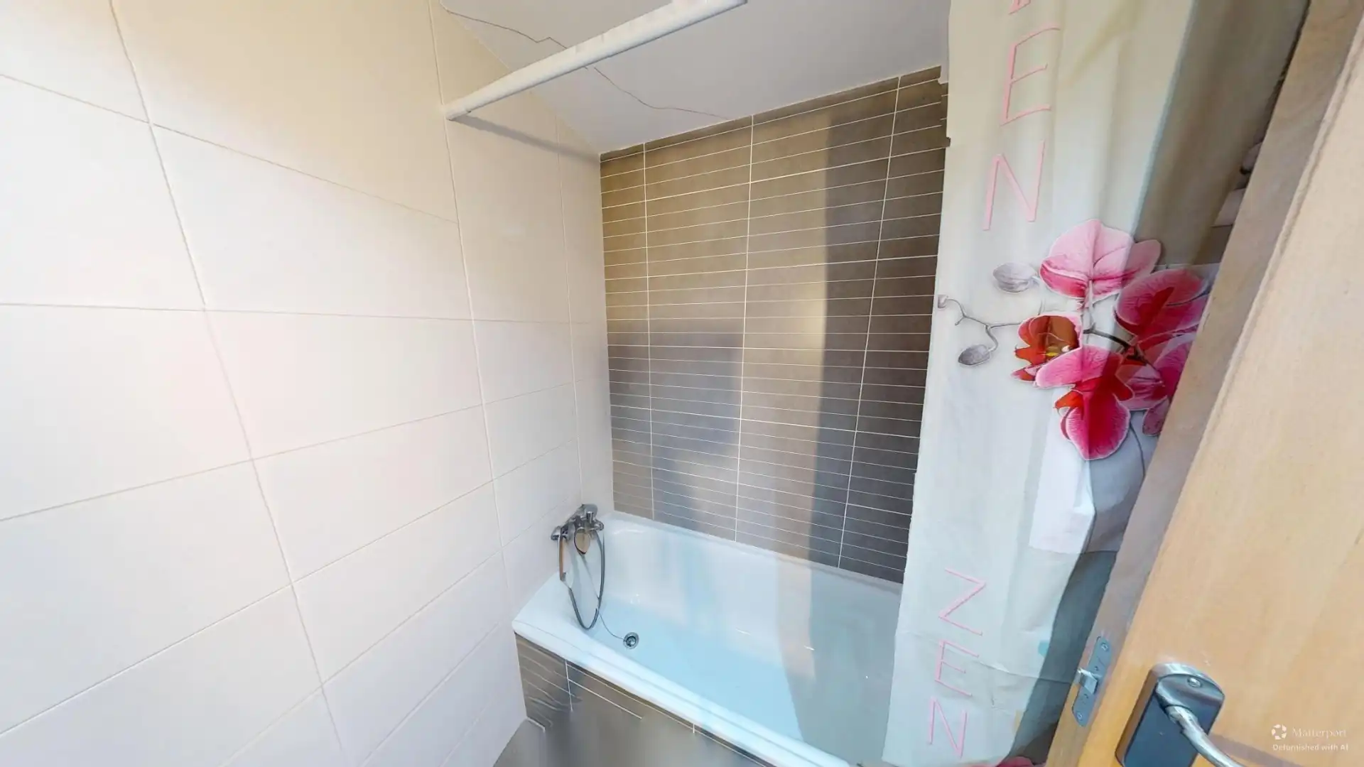 Baño de Piso en venta en Elche / Elx con Amueblado y Balcón