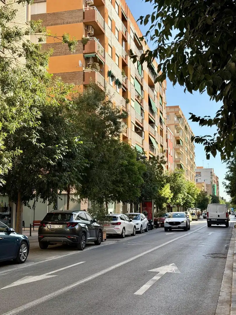 Vista exterior de Pis en venda en Mislata amb Balcó