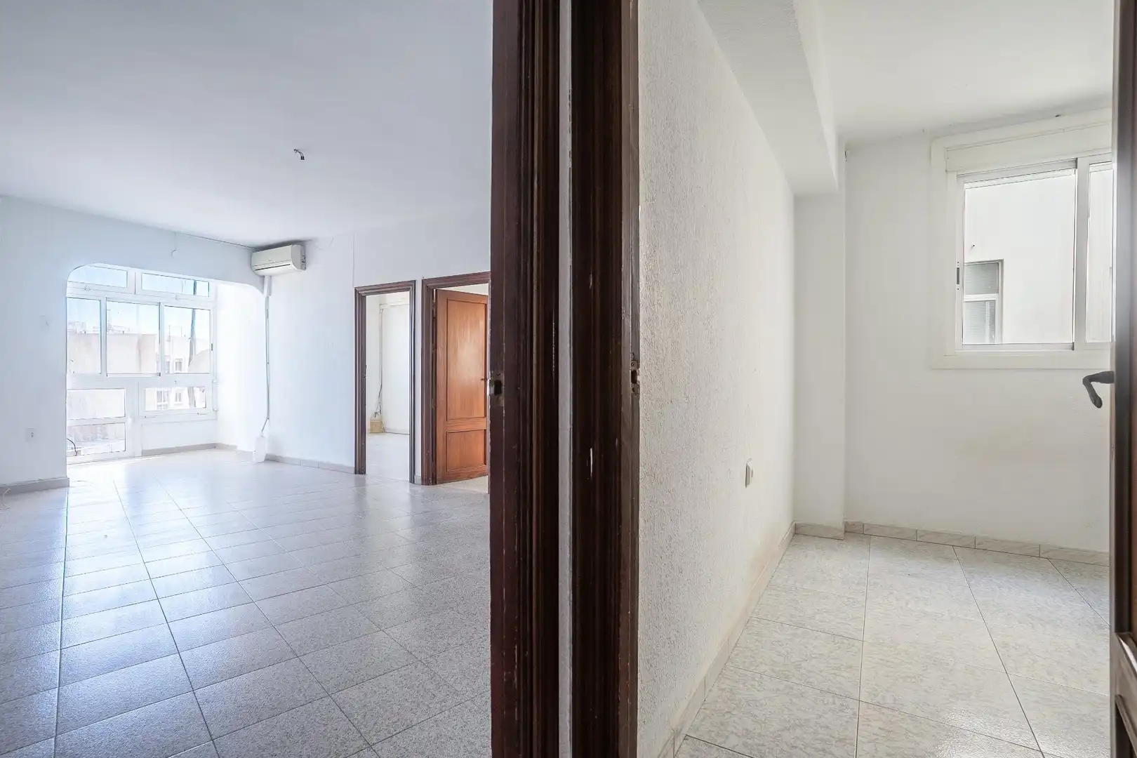 Piso en venta en  Almería Capital