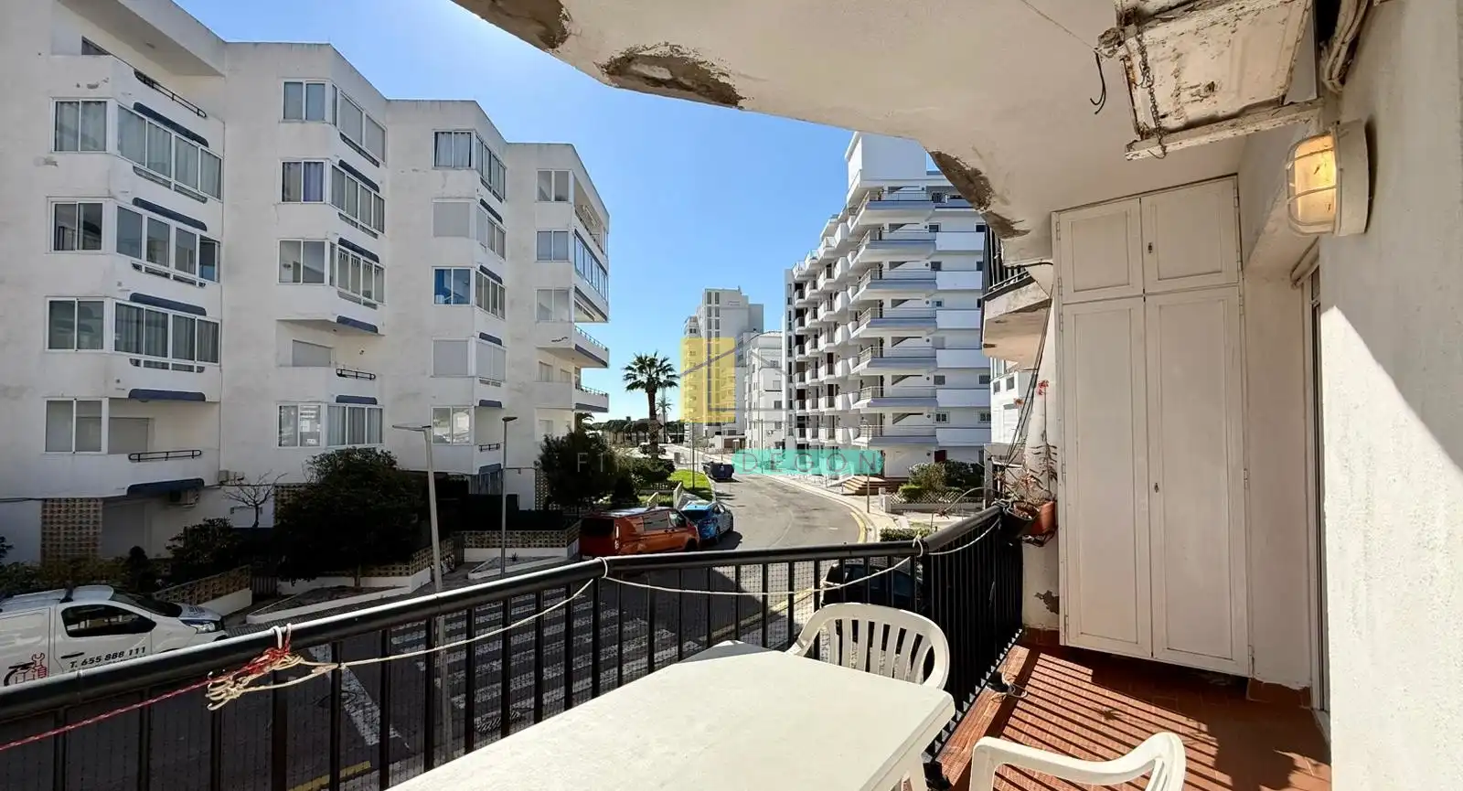 Vista exterior de Apartamento en venta en Roses con Calefacción, Horno y Microondas