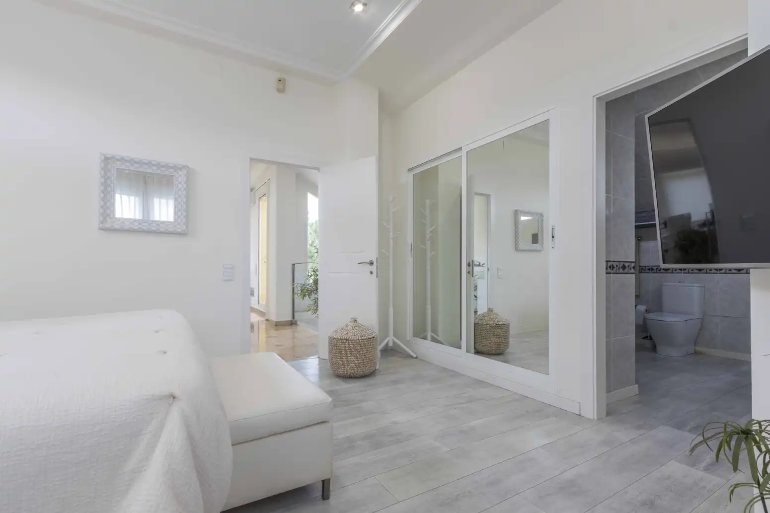 Habitación de Casa o chalet en venta en Torrent con Aire acondicionado, Calefacción y Jardín privado