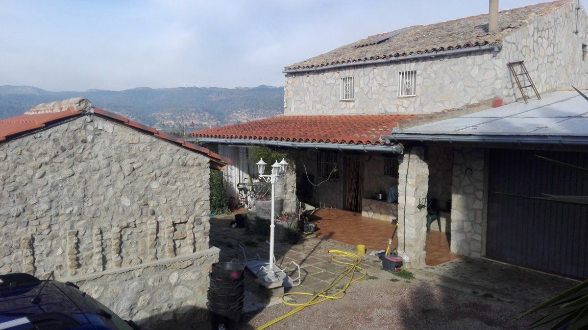 Exterior view of House or chalet for sale in Móra la Nova  with Air Conditioner, Heating and Private garden