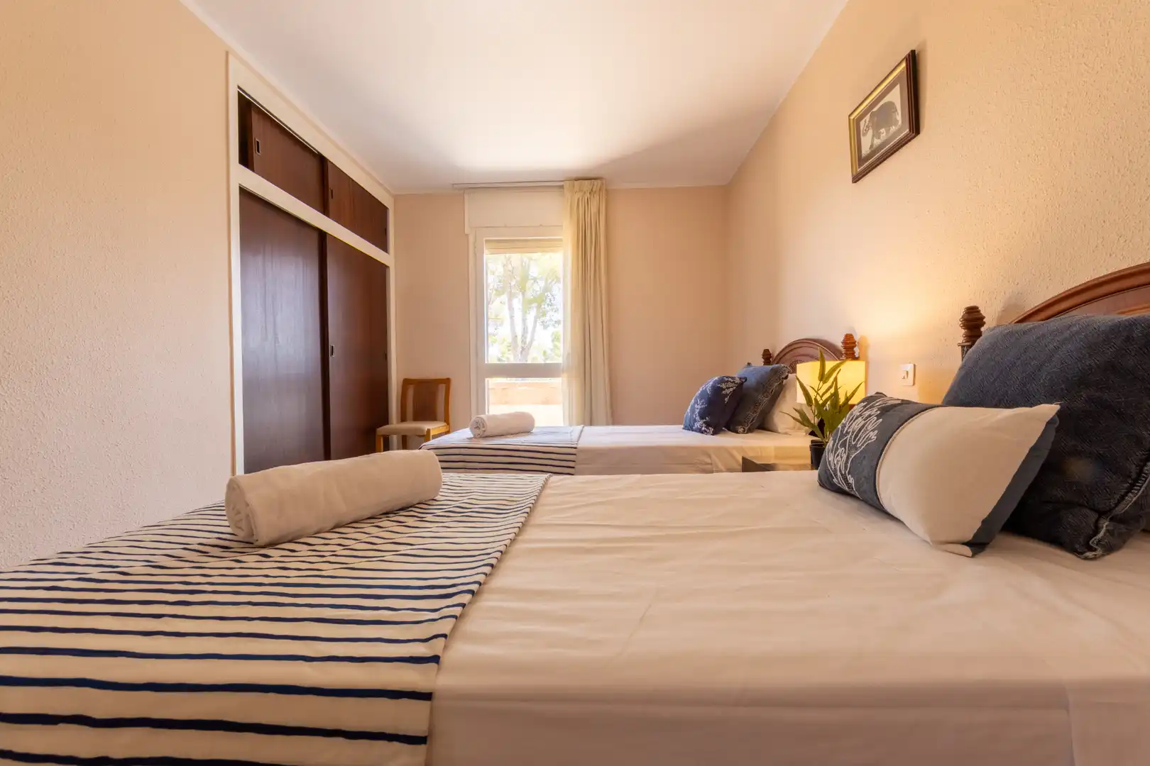 Dormitori de Casa adosada en venda en Salou amb Jardí privat, Terrassa i Traster