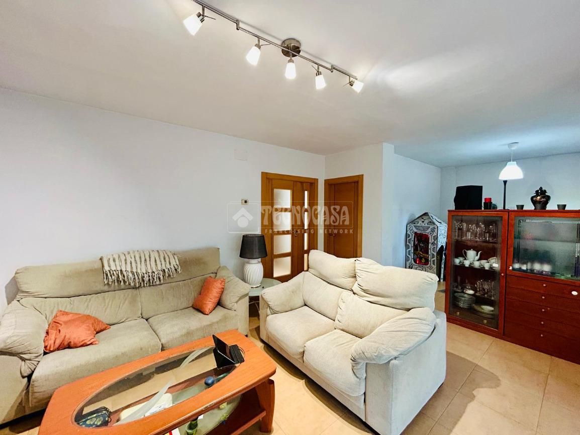 Casa o xalet en venda a C. Cardiel, Aldeamayor de San Martín