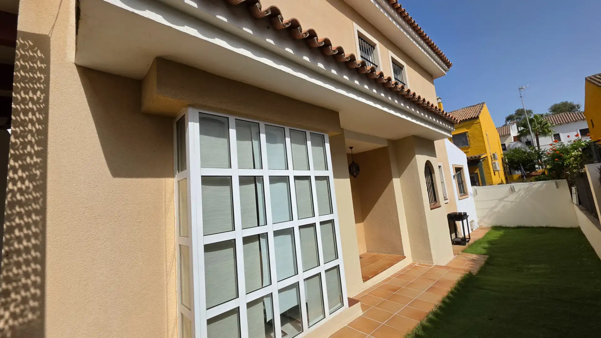 Doppelhaushälfte mit Pool zur Miete in Vistahermosa - Fuentebravía, imagen 3