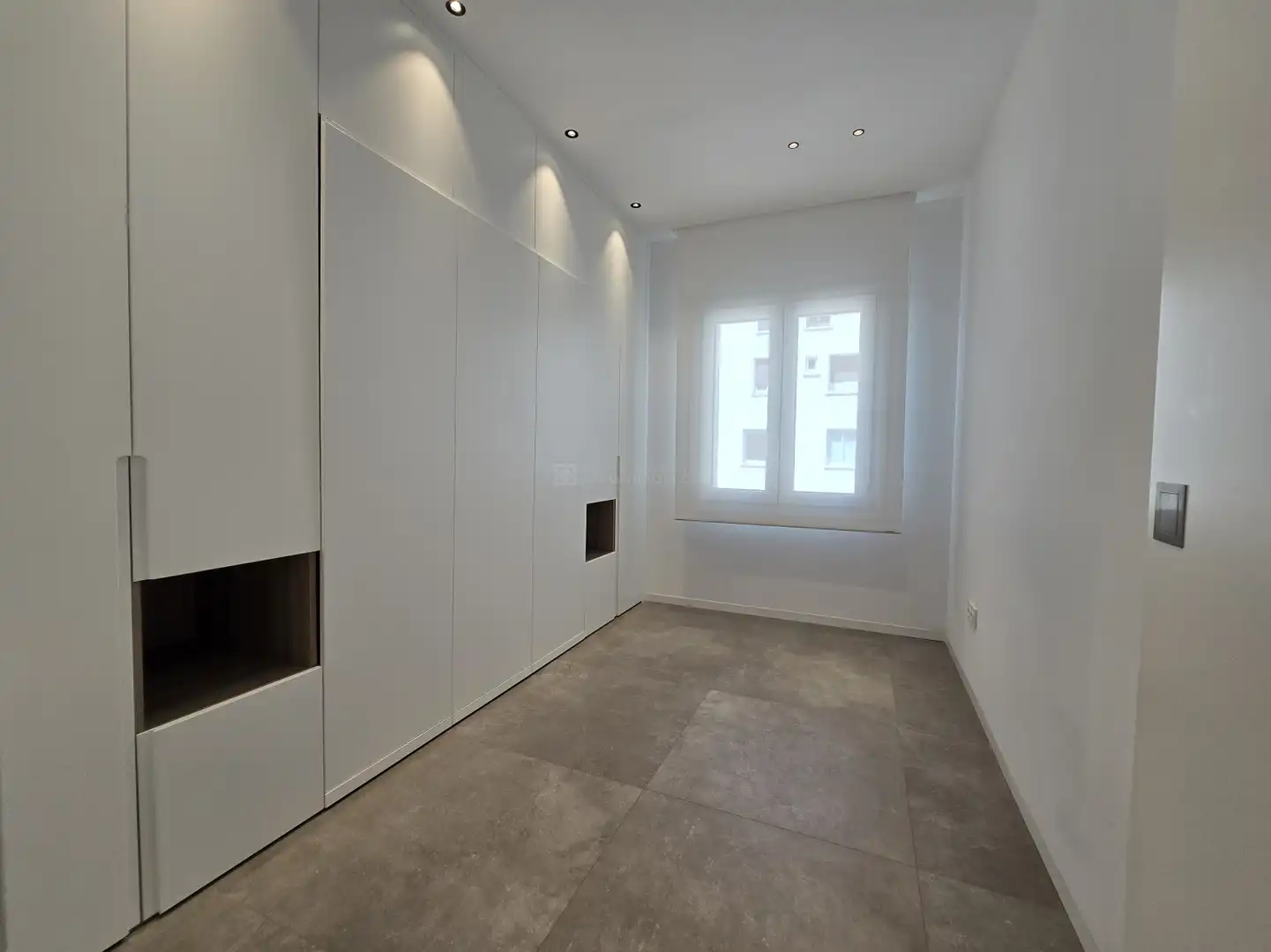 Habitación de Piso en venta en  Logroño con Aire acondicionado, Calefacción y Terraza