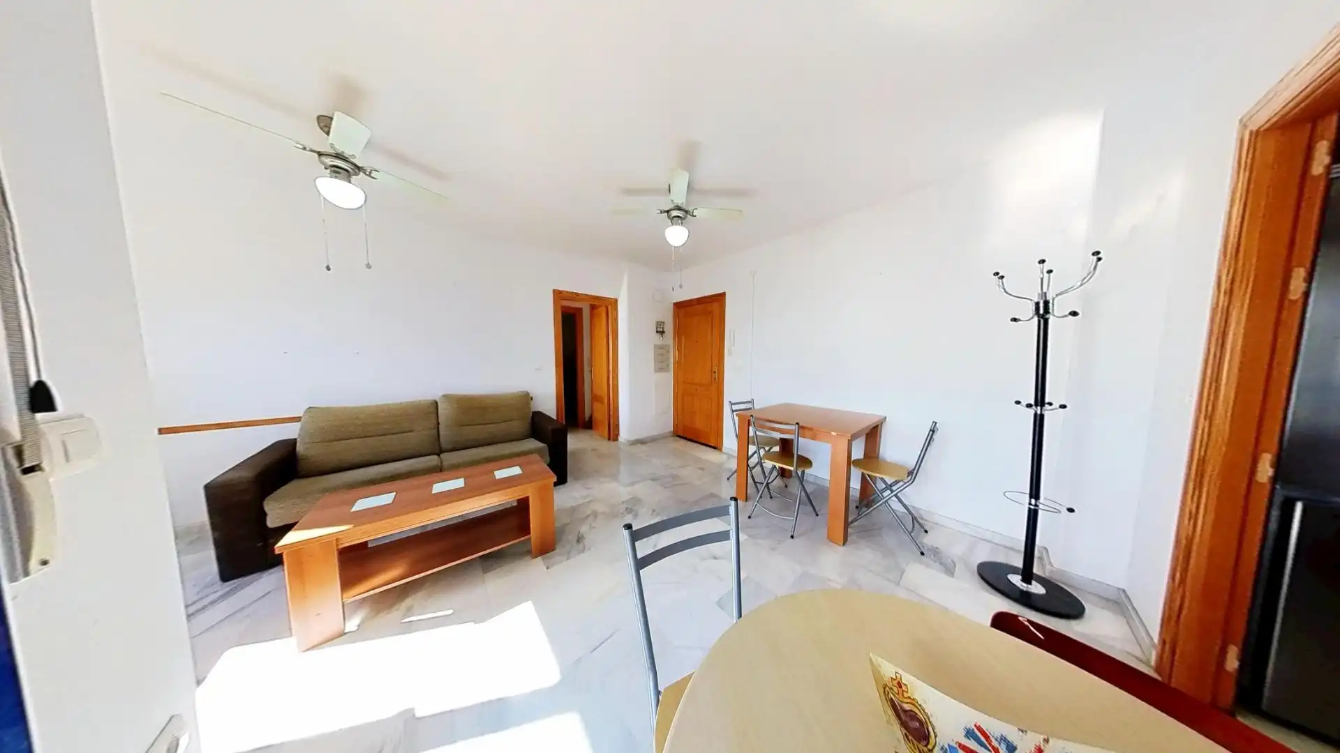 Sala de estar de Apartamento en venta en Gualchos con Aire acondicionado, Terraza y Amueblado
