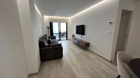 Foto 2 de Pis en venda a Calle General Gutiérrez Mellado, El Travaló - Martínez Valero, Alicante