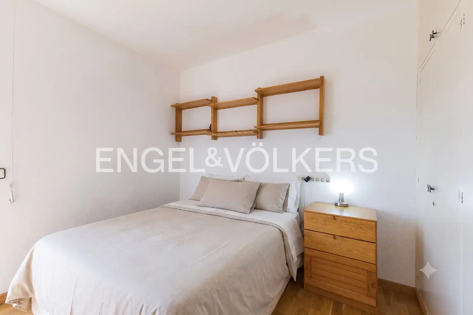 Bedroom of Houses for sale in Castelldefels  with Air Conditioner, Heating and Private garden