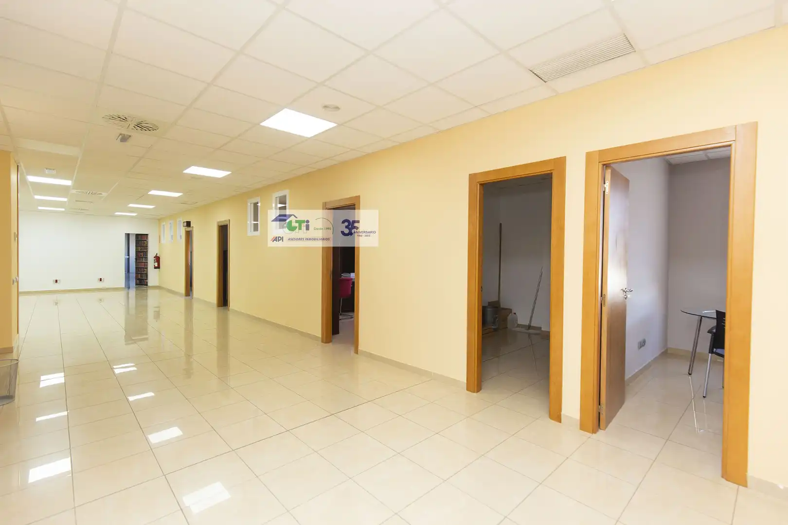 Oficina de alquiler en Zaragoza