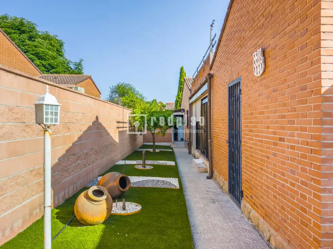 Jardín de Casa o chalet en venta en Rivas-Vaciamadrid con Aire acondicionado, Calefacción y Piscina
