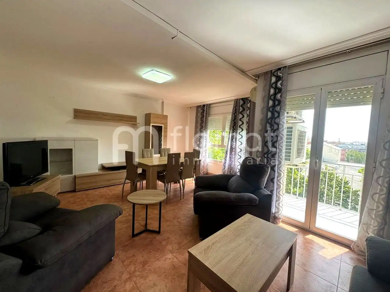 Sala d'estar de Pis en venda en Reus amb Aire condicionat, Calefacció i Moblat