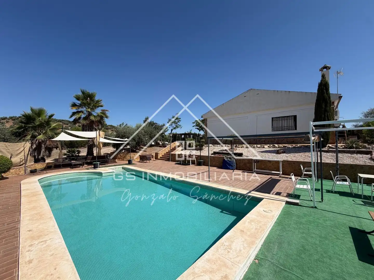 Piscina de Casa o xalet en venda en Lucena