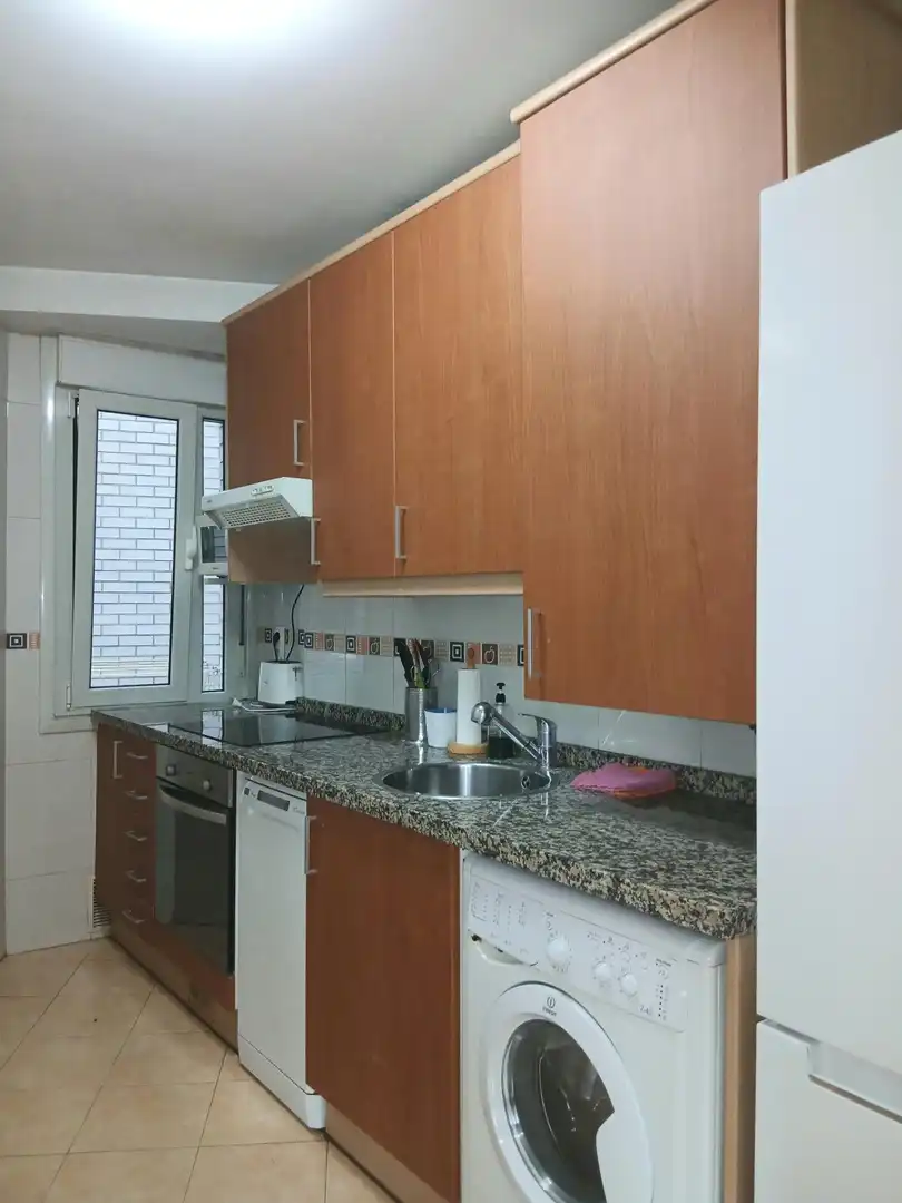 Piso de alquiler en Calle LUXEMBURGO, 1, HUCA - La Cadellada
