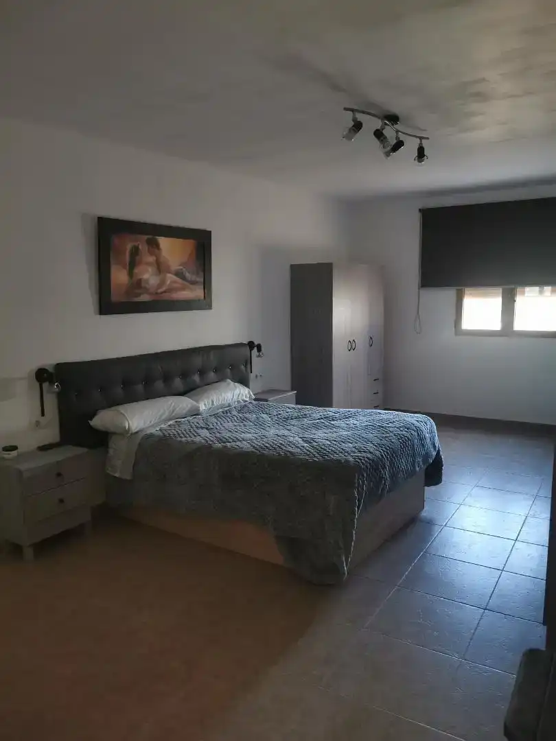 Dormitori de Planta baixa en venda en Cortes de Baza amb Traster, Moblat i Forn