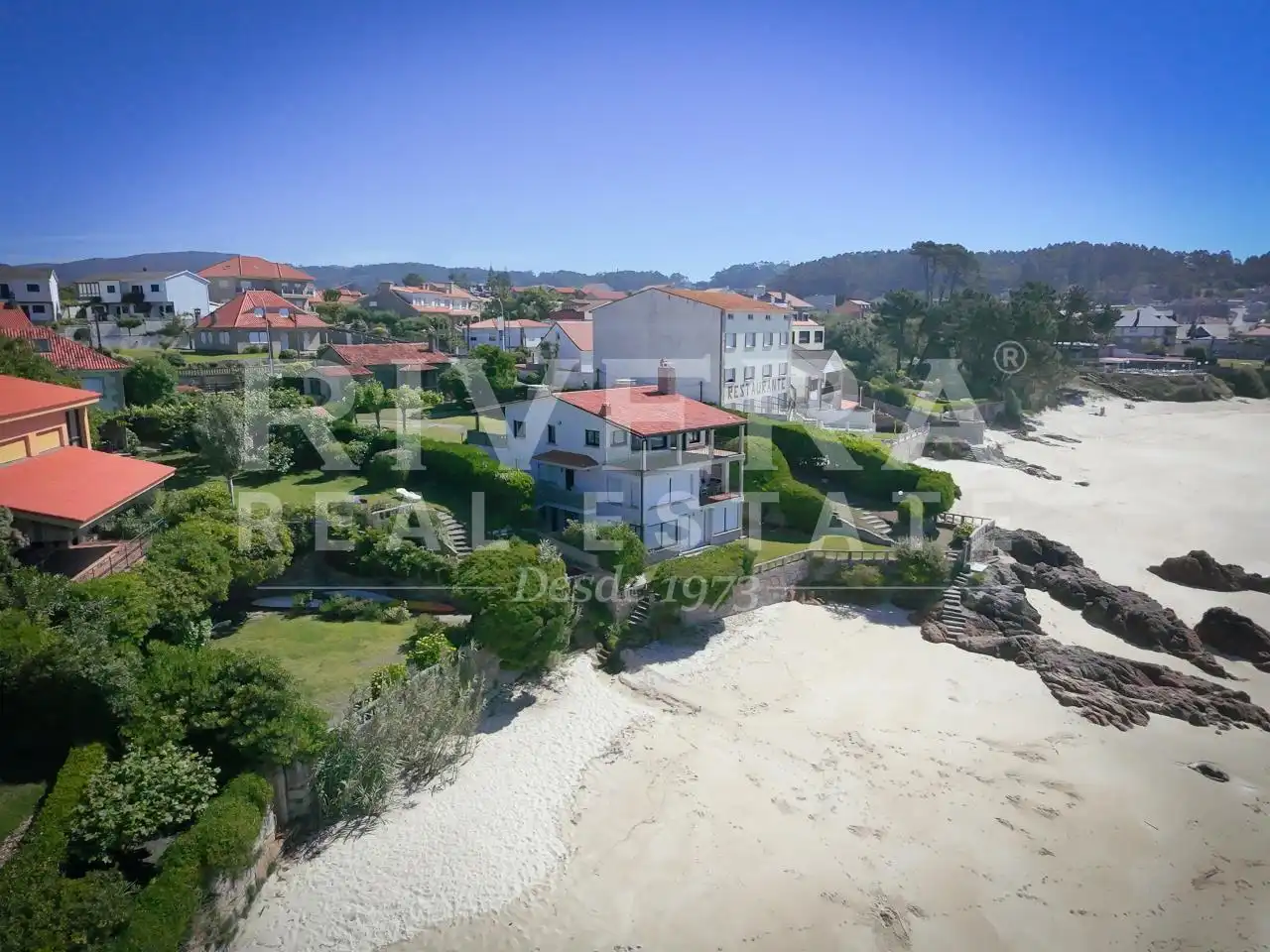 Vista exterior de Piso en venta en Sanxenxo con Calefacción y Terraza