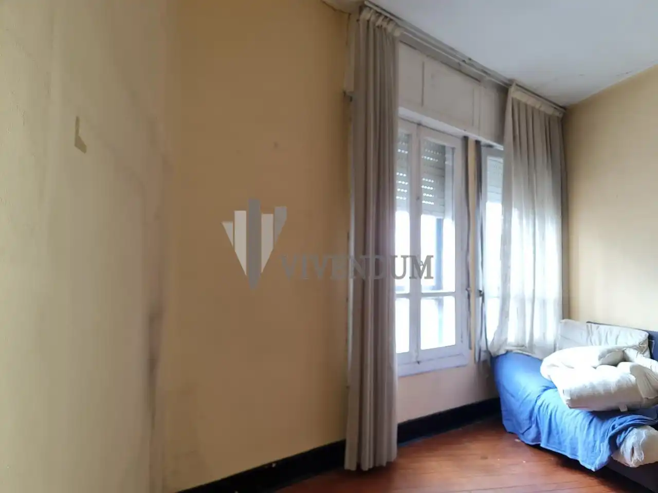 Bedroom of Buildings for sale in Vigo 