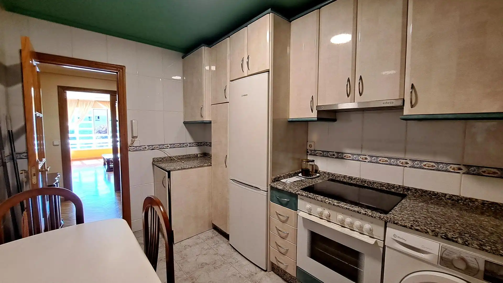 Cocina de Piso en venta en Ponferrada con Calefacción y Terraza