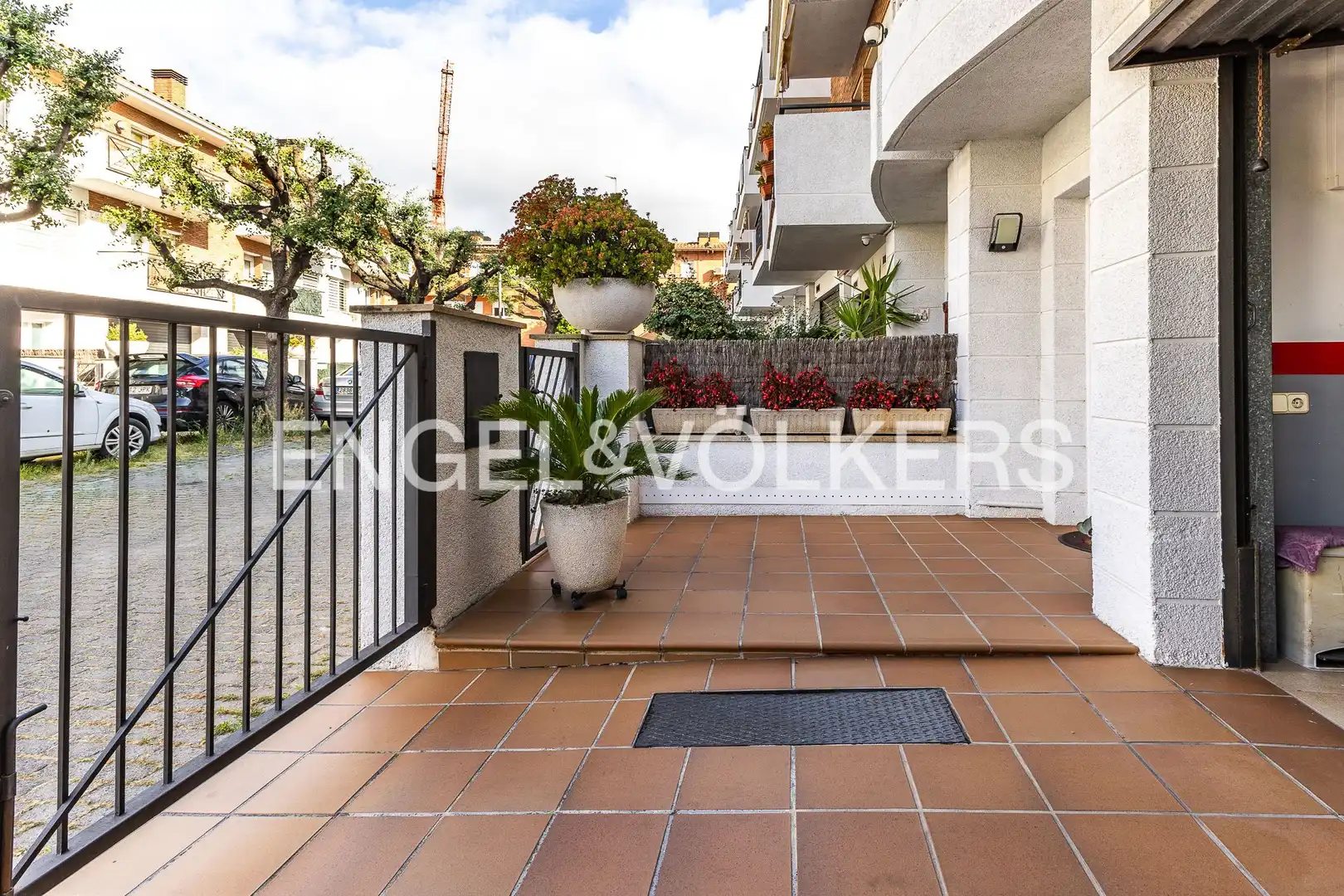 Terrassa de Casa o xalet en venda en Cerdanyola del Vallès amb Aire condicionat, Calefacció i Jardí privat