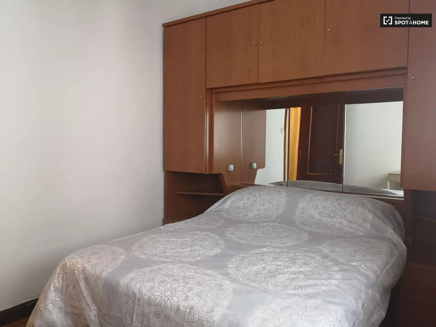 Room in Artatzu - Larraskitu