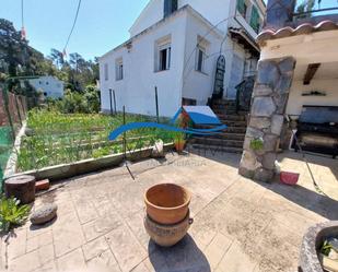 Vista exterior de Casa o xalet en venda en Lloret de Mar amb Calefacció, Jardí privat i Terrassa
