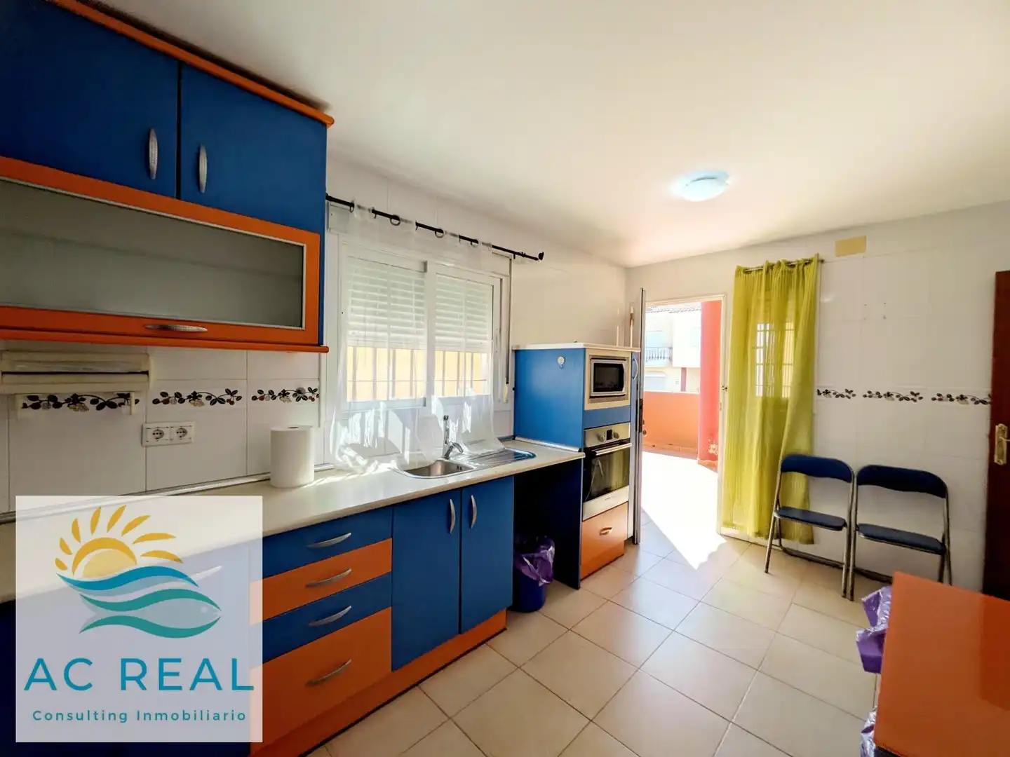 Cocina de Casa adosada en venta en Ayamonte con Aire acondicionado, Jardín privado y Terraza