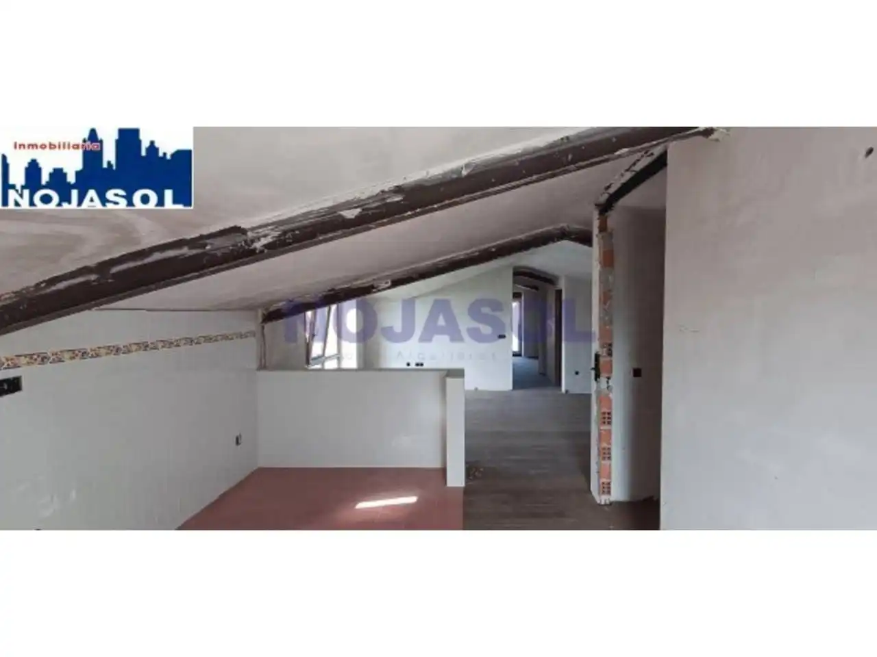 Houses for sale in Noja  with Private garden and Terrace