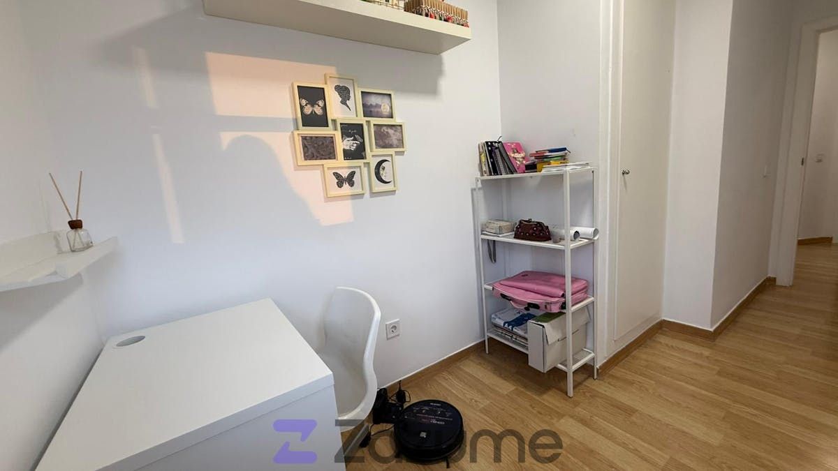 Bedroom of Flat to rent in  Murcia Capital  with Air Conditioner, Heating and Parquet flooring