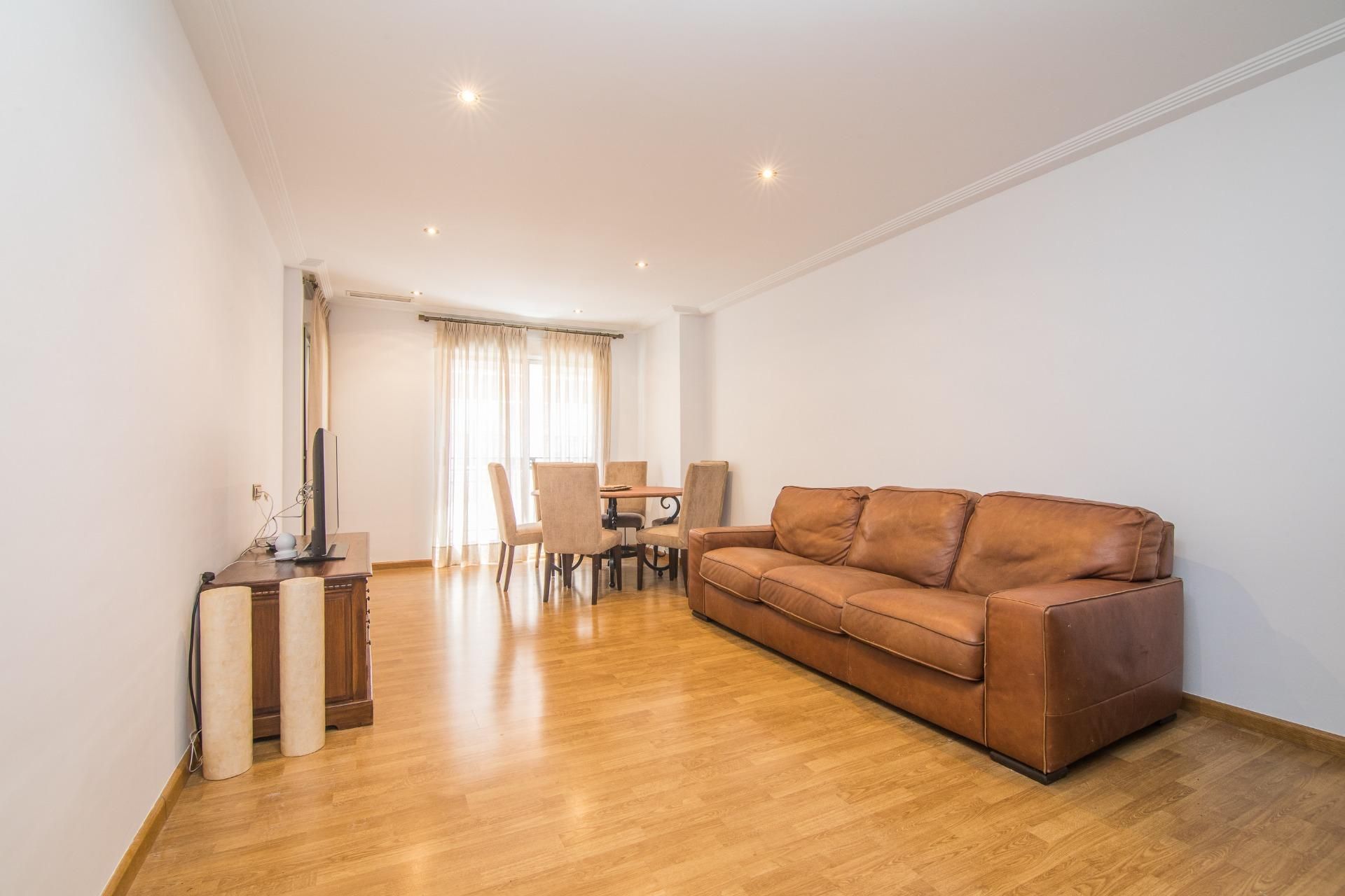 Flat to rent in Pont Nou - Corazón de Jesús
