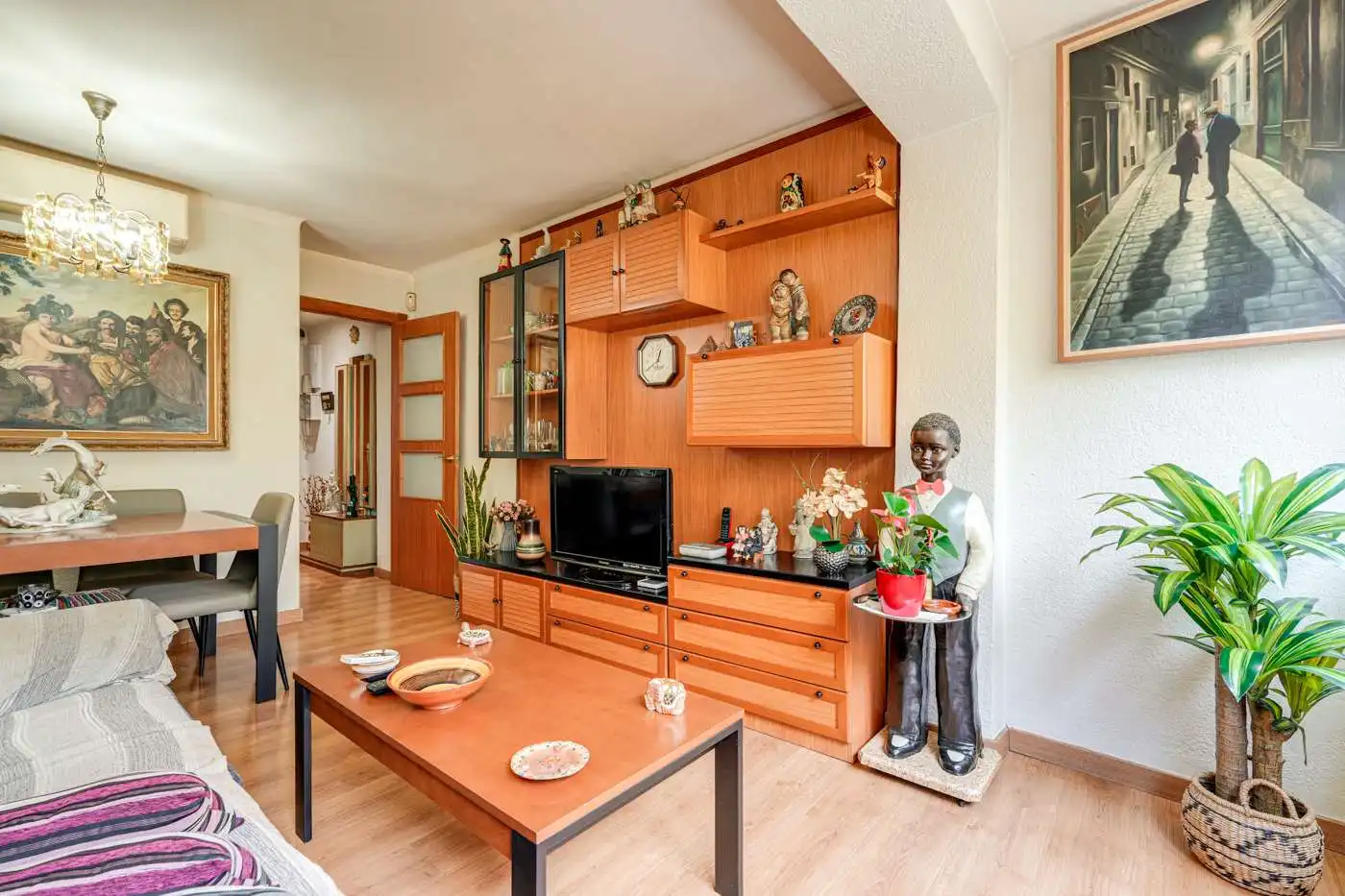 Living room of Flat for sale in Barcelona  with Furnished