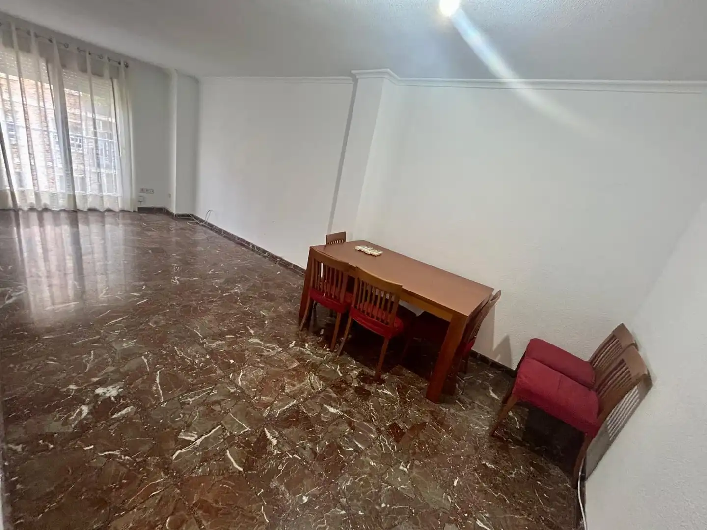 Flat with terrace to rent in Extramurs, imagen 9