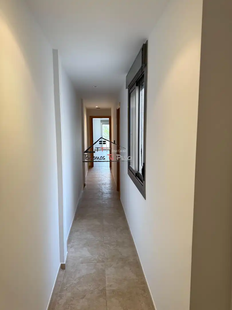 Dachboden zum Verkauf in Benicarló mit Klimaanlage, Terrasse und Balkon