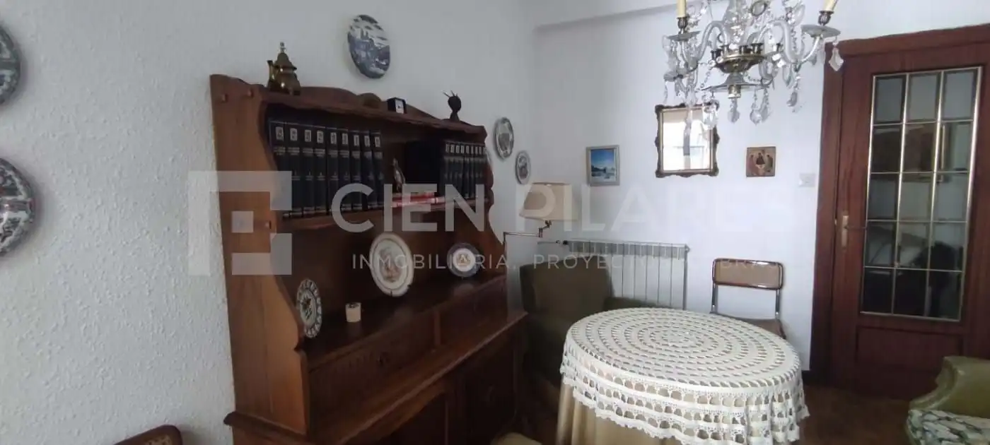 Dining room of Flat for sale in  Logroño