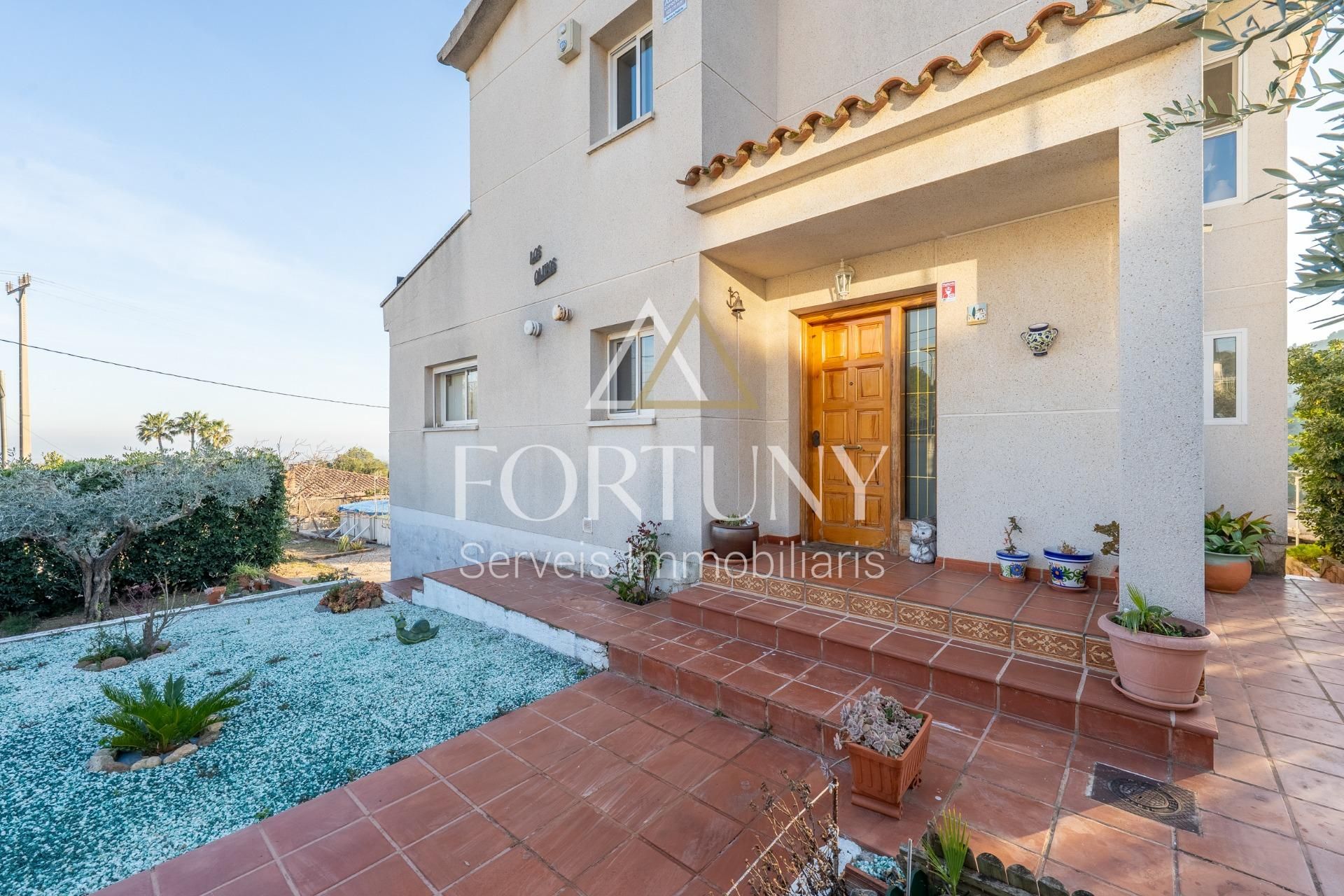 Exterior view of Houses for sale in Castellvell del Camp