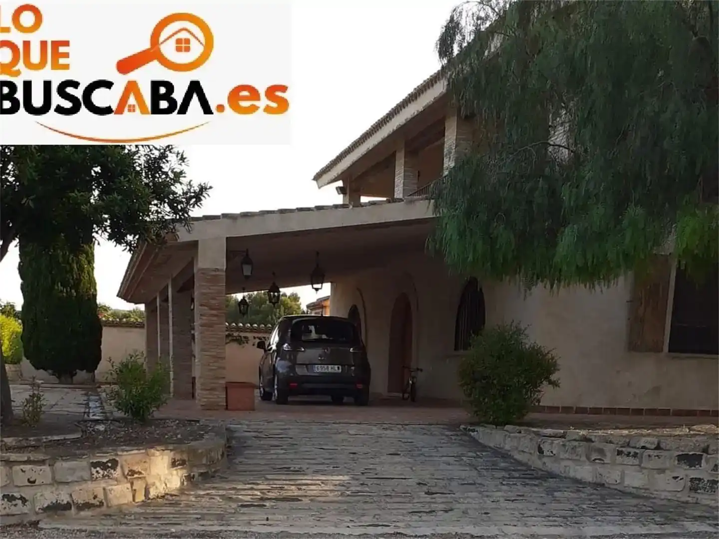 Vista exterior de Finca rústica en venda en San Miguel de Salinas amb Aire condicionat i Piscina