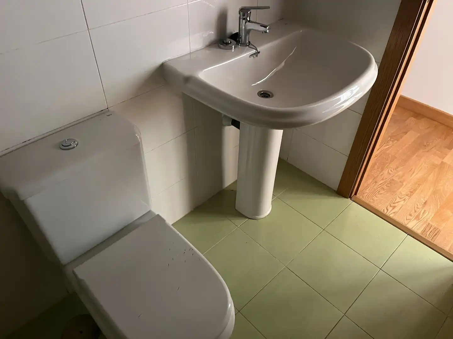 Bathroom of Flat for sale in Ávila  with Heating, Storage room and Community pool