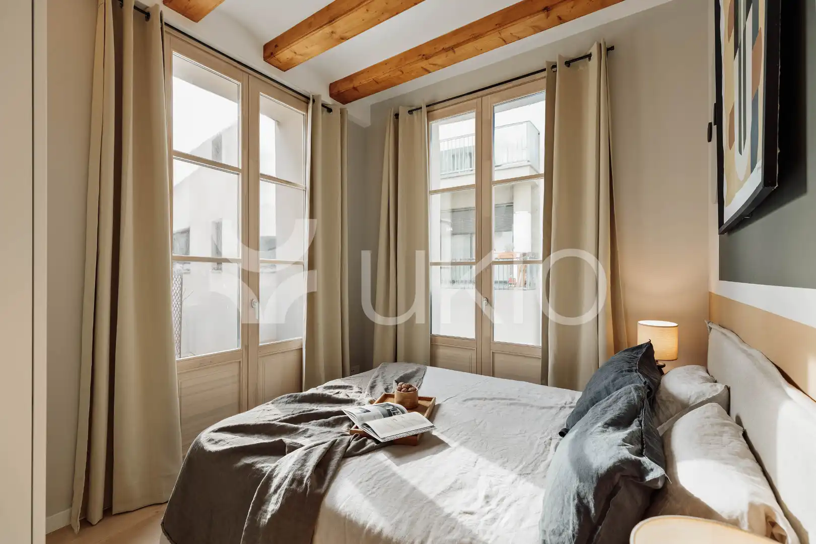 Habitación de Apartamento de alquiler en Barcelona con Aire acondicionado, Calefacción y Amueblado
