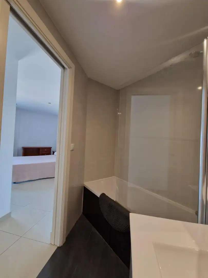 Piso con ascensor en venta en Barriada Río San Pedro, imagen 24