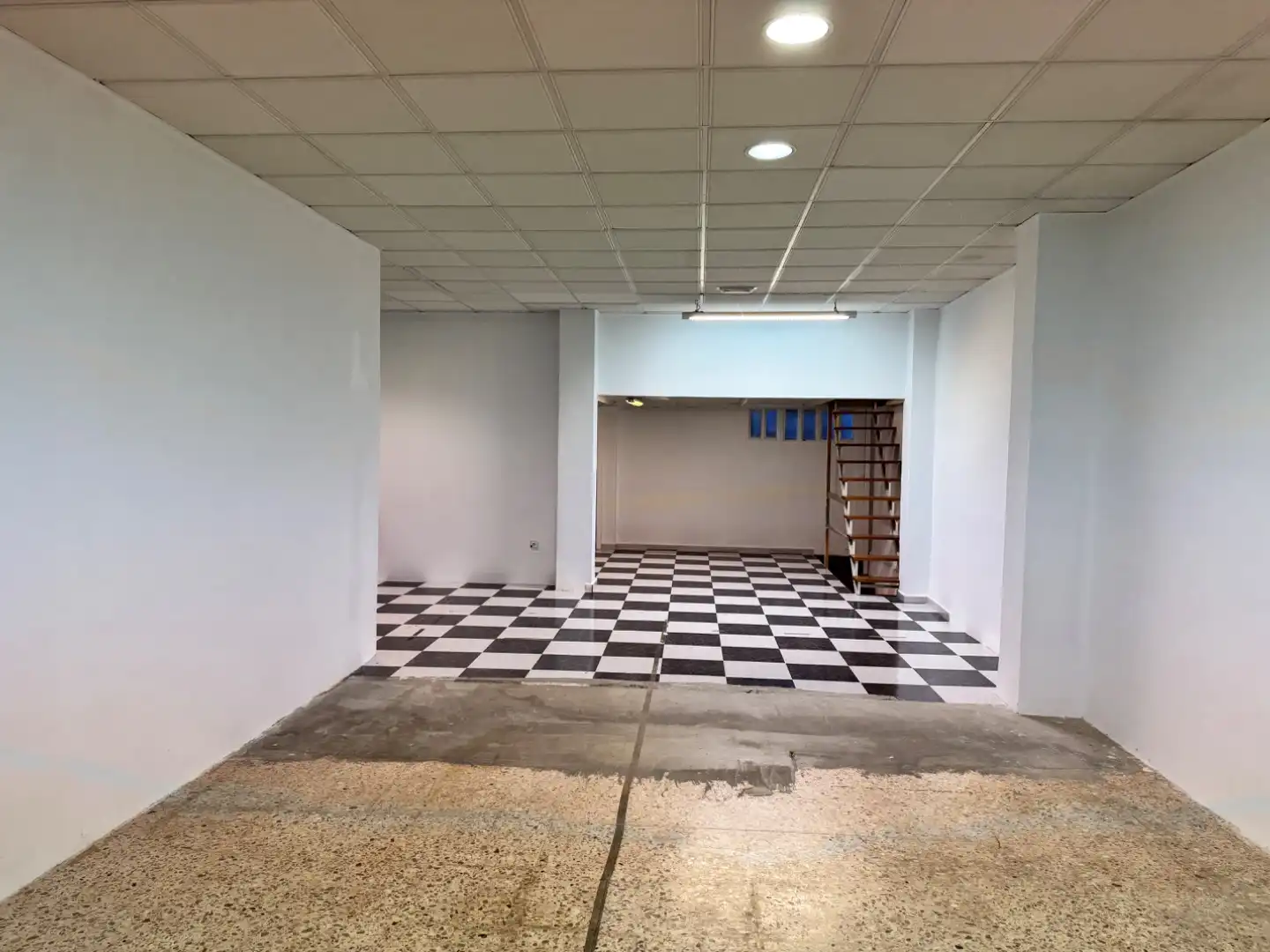 Local comercial de lloguer a Passeig del Comtat 49, imagen 7