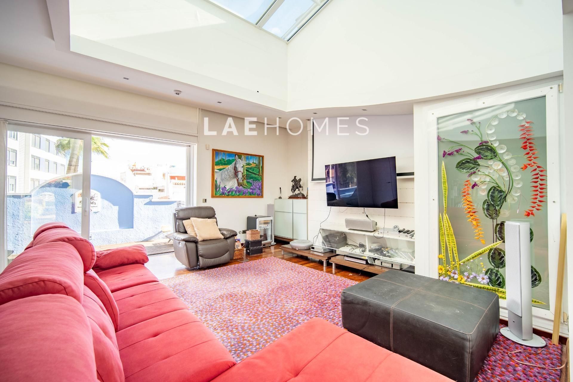 Sala d'estar de Casa o xalet en venda en Benicarló amb Jardí privat, Parquet i Terrassa