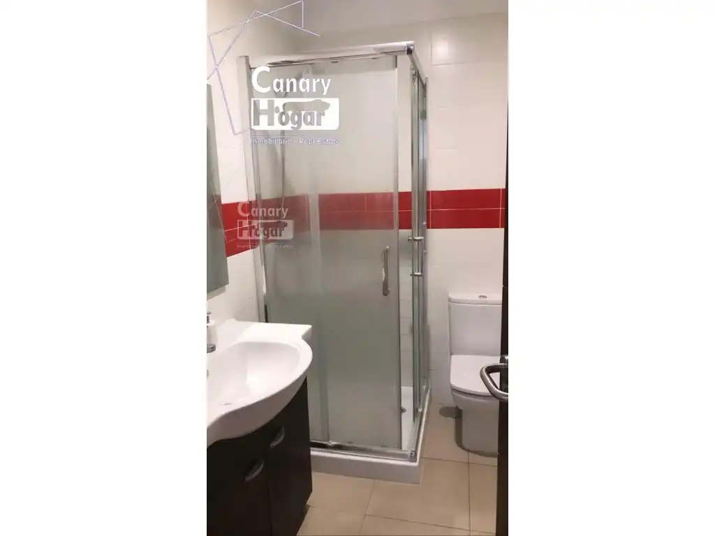 Badezimmer von Wohnungen zum Verkauf in Guía de Isora mit Balkon